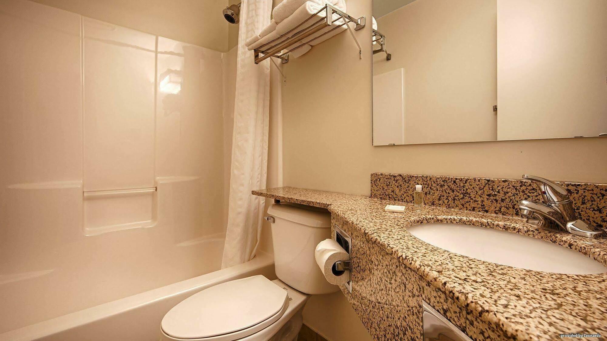 Best Western Of Alpena Ngoại thất bức ảnh